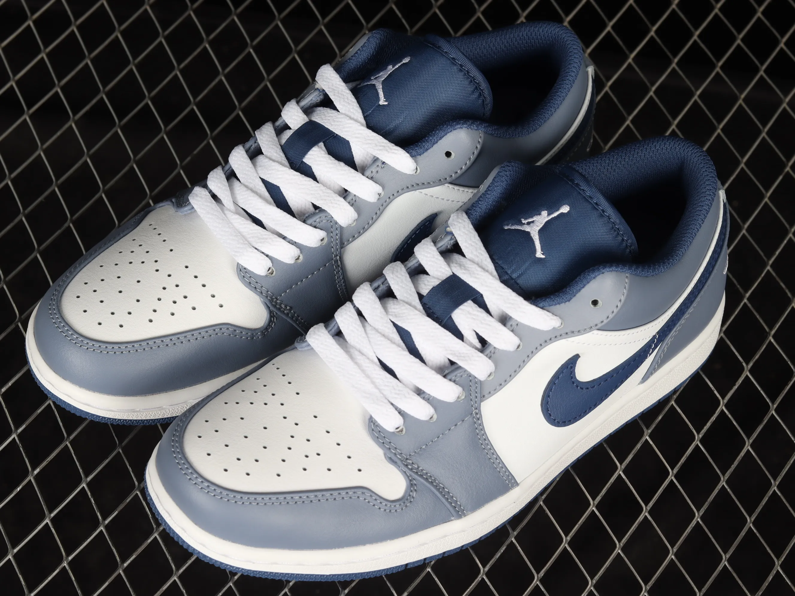 All categories Air Jordan Jordan series basketball shoes Air Jordan 1 Low G version pure original Air Jordan 1 Low AJ1 Joe 1 navy blue low-top cultural and leisure sports sneakers 553558-414